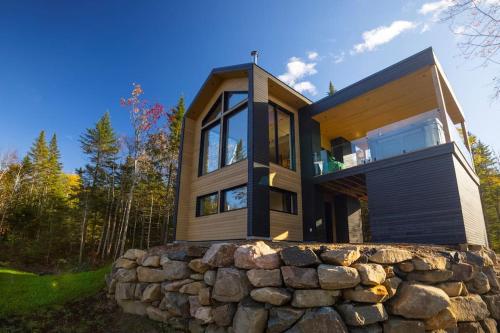 Le Nørr Maelström in Quebec, Canada