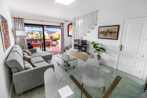 Meloneras Oceanview with Pool in Maspalomas, Spain