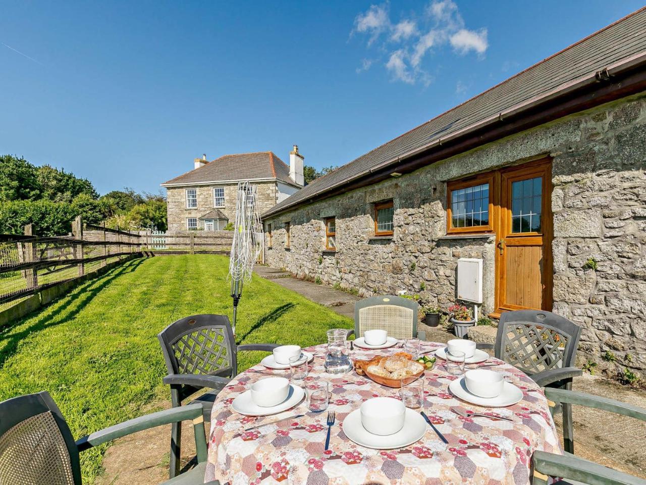 3 Bed in Constantine CONWI in Falmouth, United Kingdom