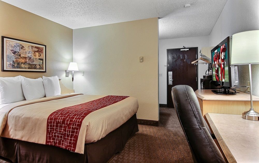 Econo Lodge Sioux Falls Empire Mall - photo 19