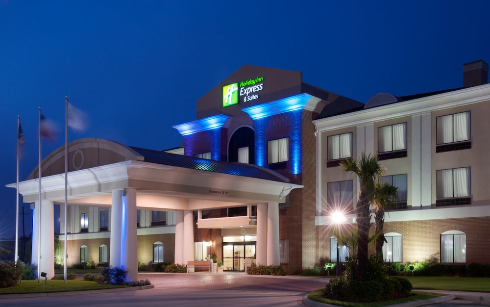 Holiday Inn Express Hotel & Suites Orange by IHG - photo 40