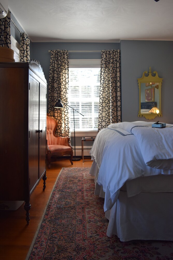 The Applewood Manor - photo 22