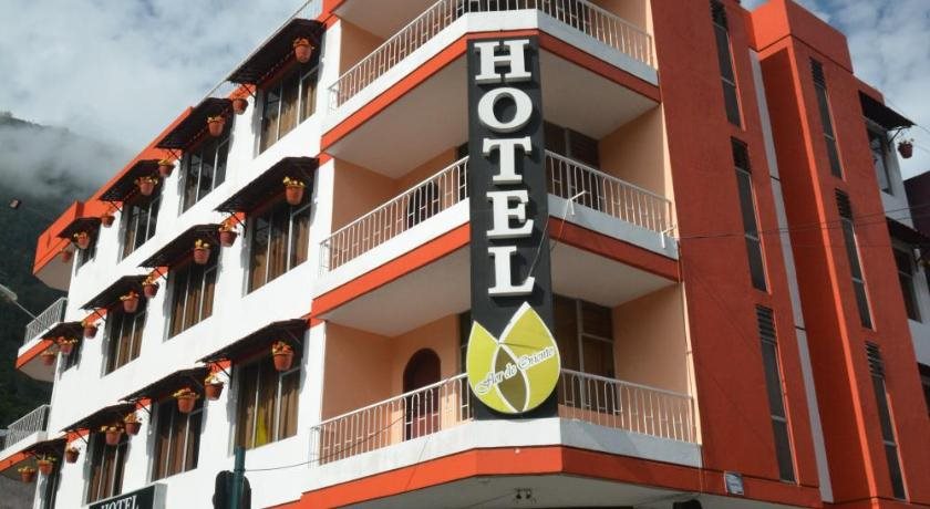 Hotel Flor de Oriente in Banos, Ecuador