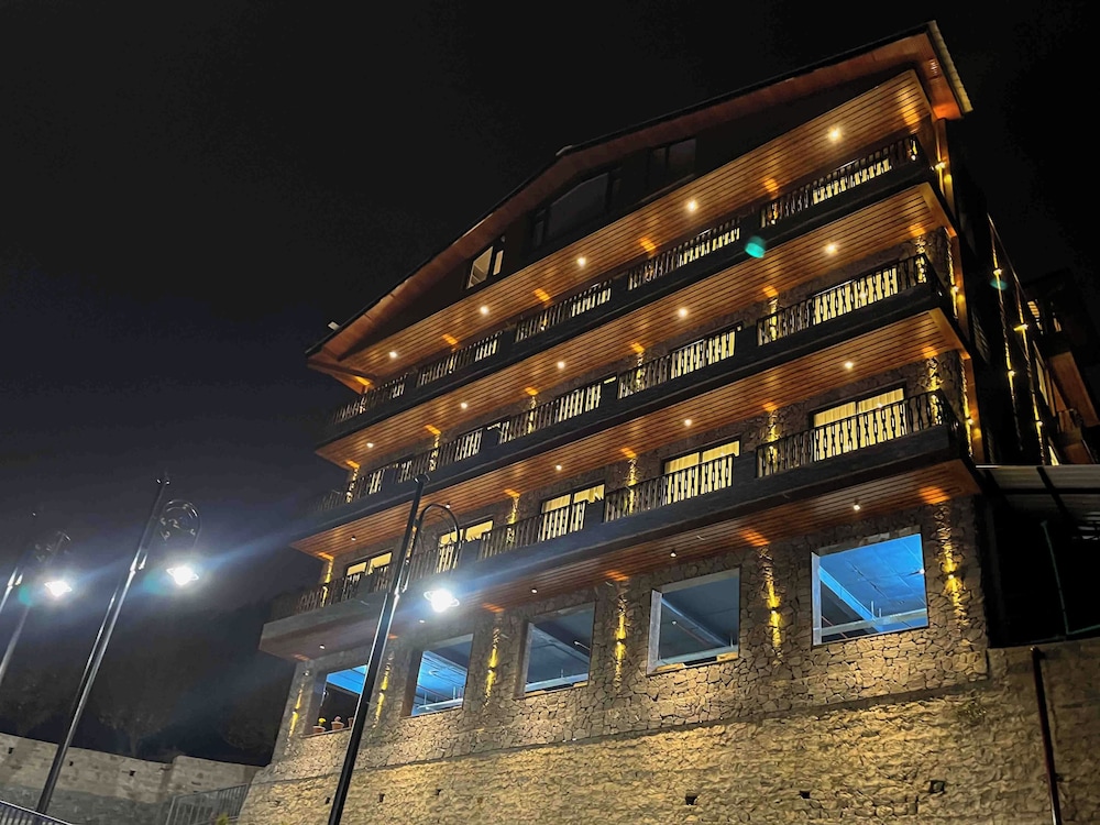 Hotel Melcome - carbon neutral hotel in Manali