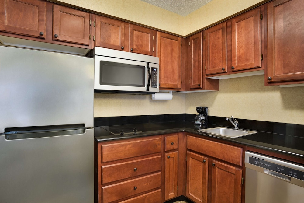 Homewood Suites by Hilton Houston Willowbrook Mall - photo 7