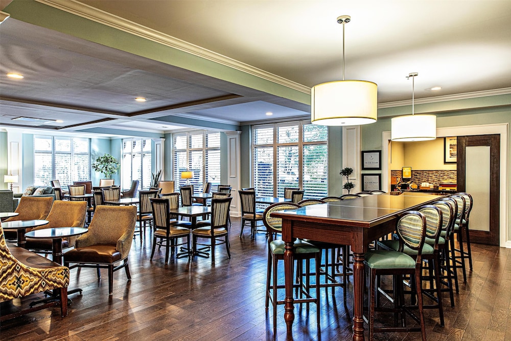 Hampton Inn Charleston Daniel Island - photo 3