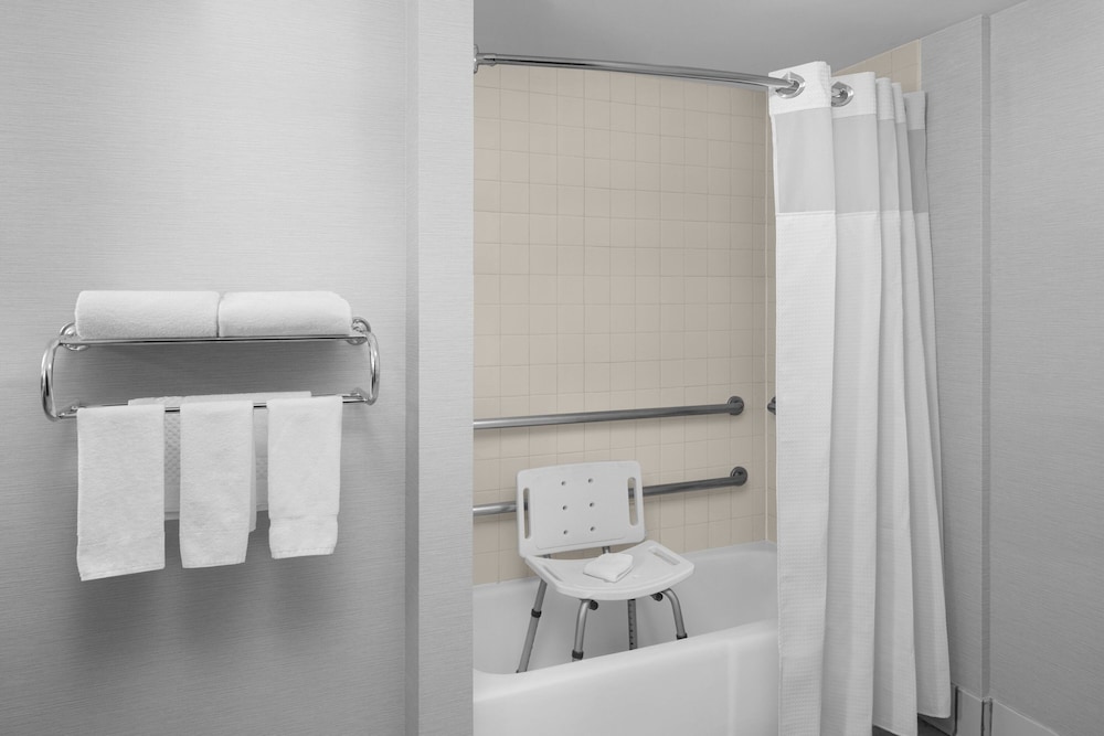 Courtyard by Marriott San Diego Rancho Bernardo - photo 20