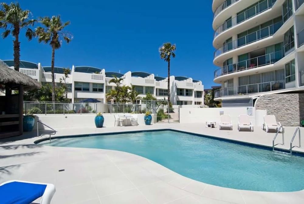 Chateau Royale Beach Resort Maroochydore Sunshine Coast — Maroochydore
