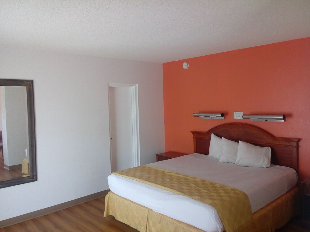 Motel 6 Lexington Park MD - photo 5