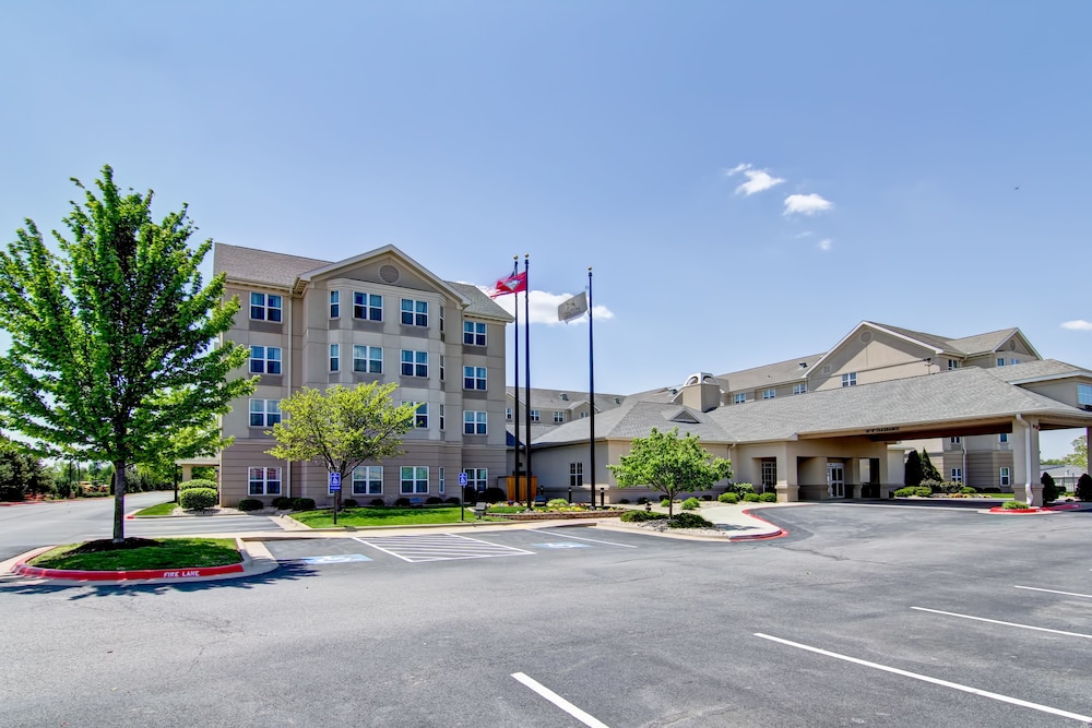 Homewood Suites by Hilton Bentonville Rogers - photo 46
