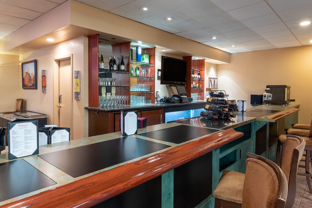 Ramada by Wyndham Reno Hotel and Casino - photo 28