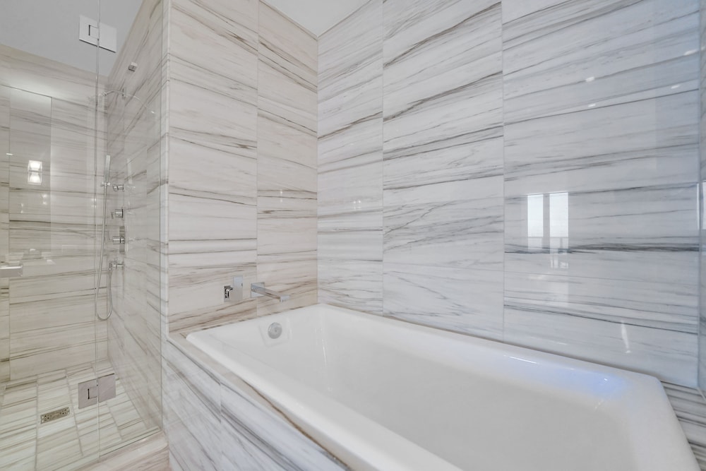 Private Residences at W SoBe by LRMB - photo 16