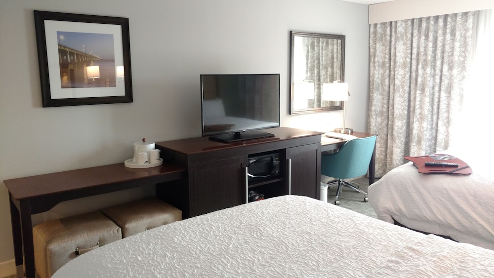 Hampton Inn Suffolk - photo 12