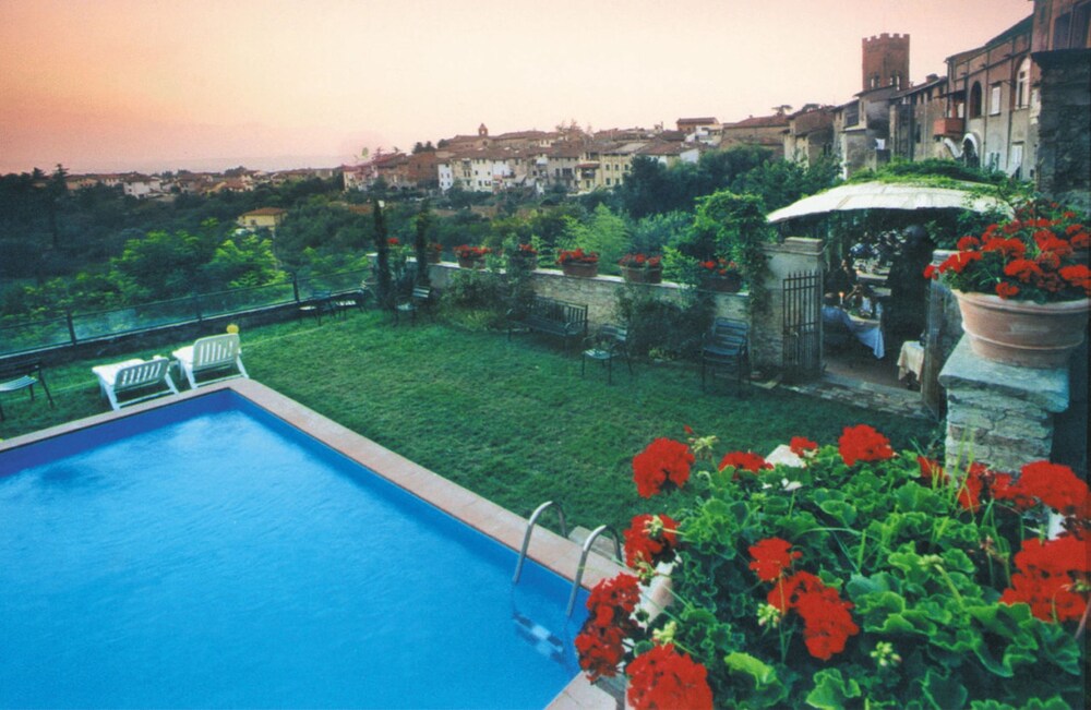 Quattro Gigli Hotel — Montopoli