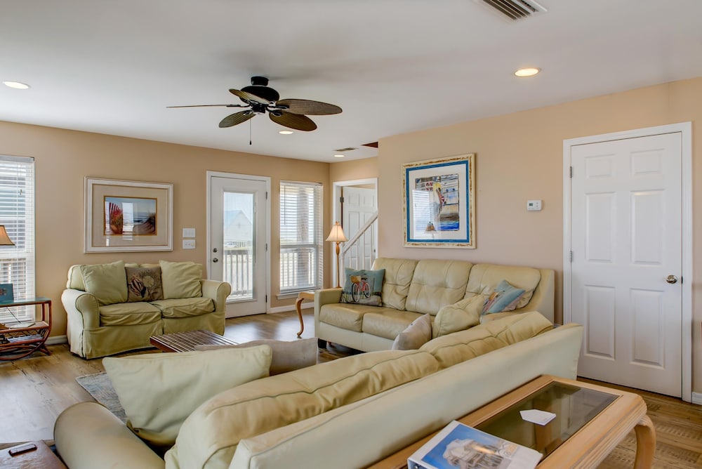 Island Escape 105 Vargas Ct in Dauphin Island, United States