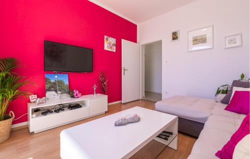 Lovely Apartment In Zaton Mali