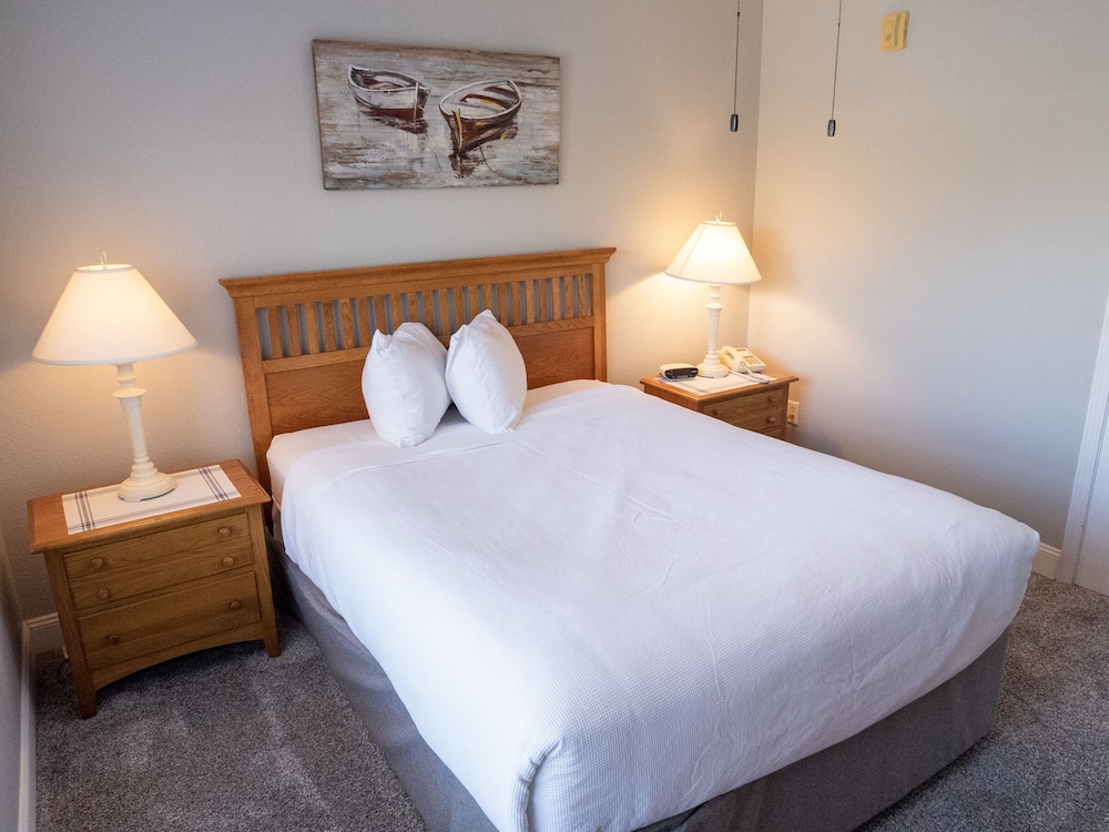 Delavan Lake Resort - photo 11