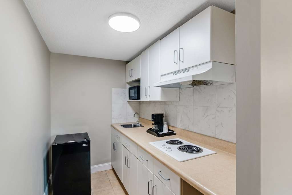 Americas Best Value Inn Torrington CT - photo 27