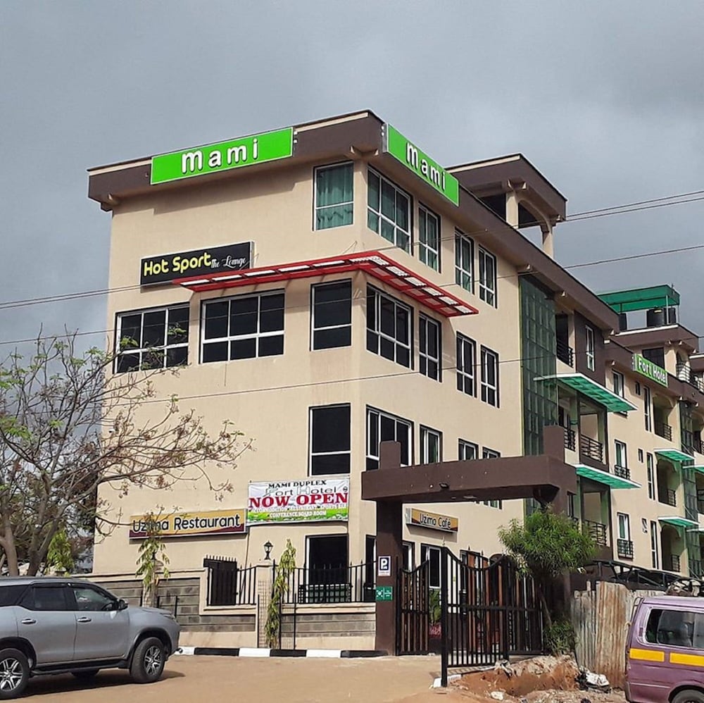 Fort Hotel in Wote, Kenya