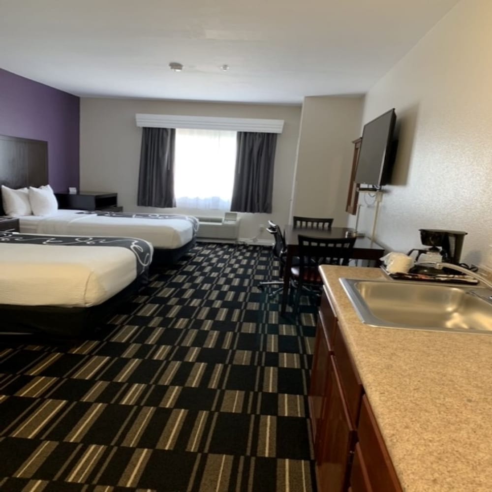 The Hotel Oceanside - photo 9
