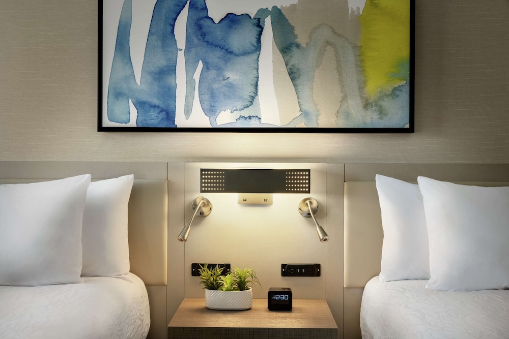 Hilton Garden Inn Austin North Near the Domain - photo 6