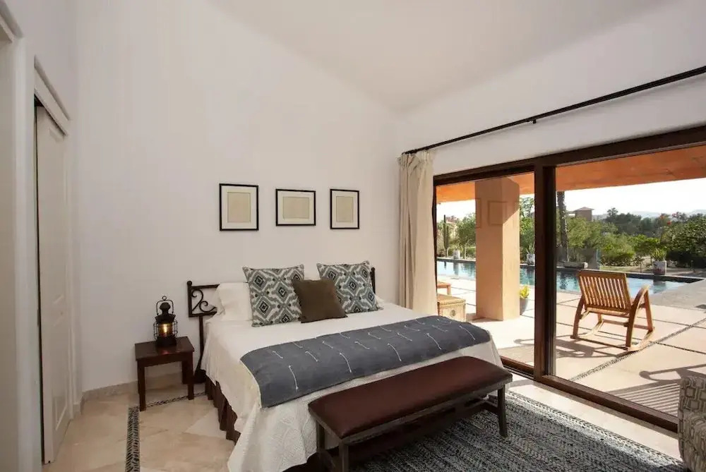 La Roca 8 Min Walking Distance To The Beach — 4-Star Luxury Hotel in San Jose Del Cabo, Mexico