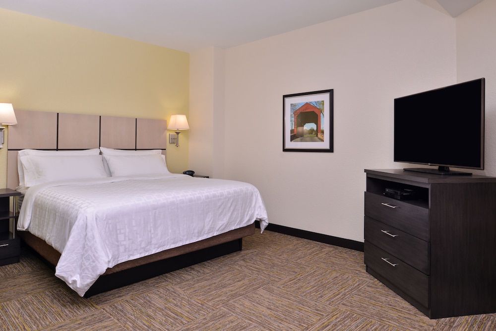 Candlewood Suites Terre Haute by IHG - photo 15