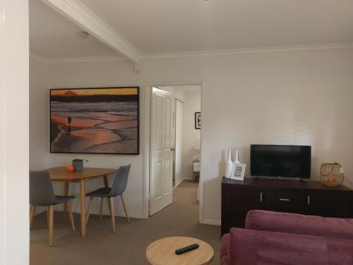 Nomads Rest — Gympie — photo 5