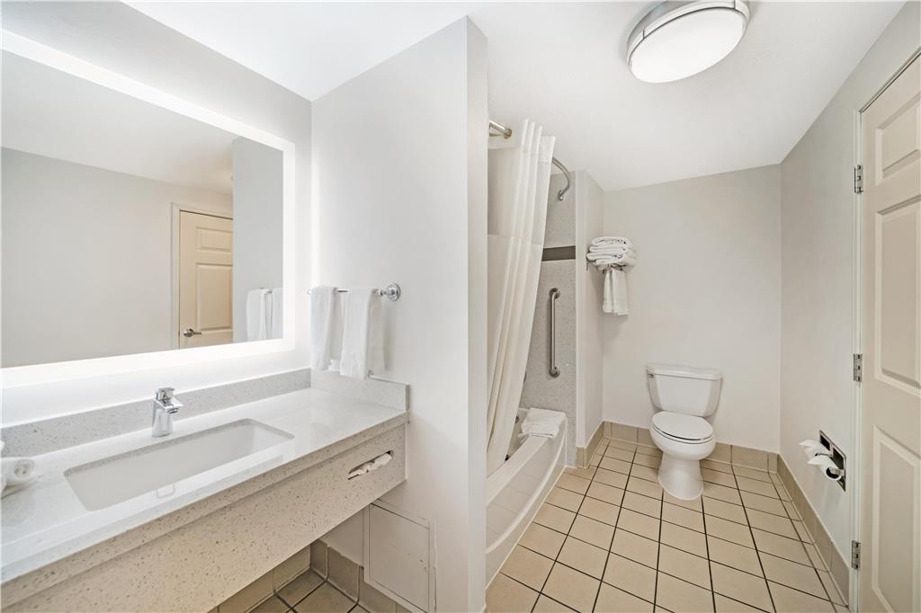 Best Western Plus Twin View Inn & Suites - photo 49