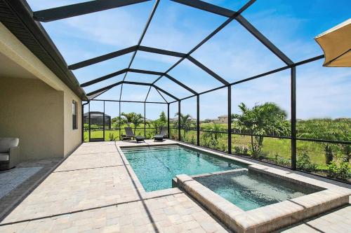 Luxurious pool home in Lorraine Lakes Lakewood Ranch — 4-Star Luxury Hotel in Bradenton, United States