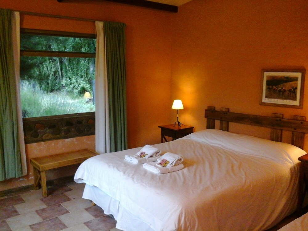 Hosteria Refugio de Rocas — hotel in Los Antiguos