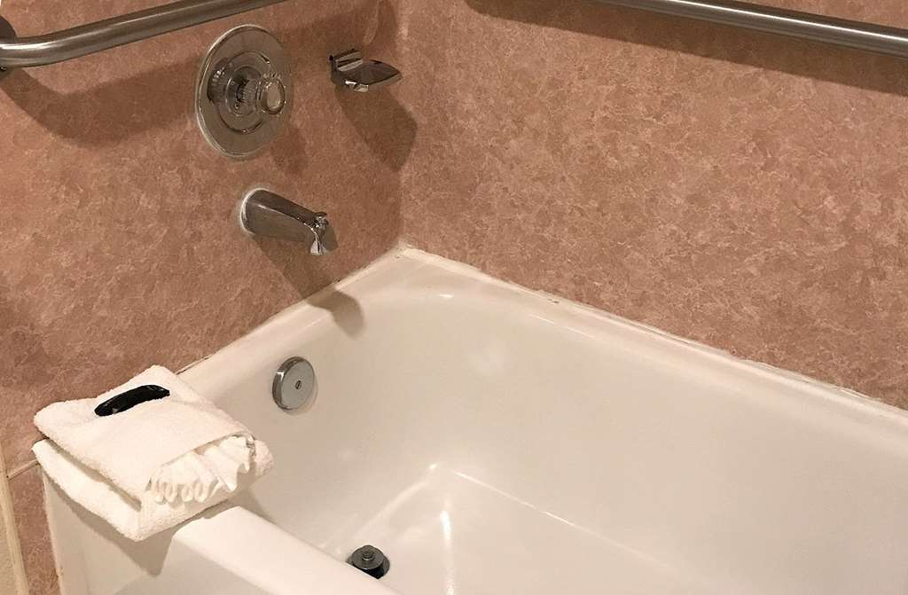 Americas Best Value Inn Lynnwood Seattle - photo 16