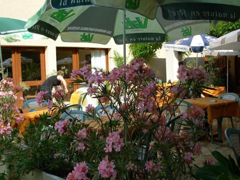 Hotel The Originals Romans sur Isère Le Clos des Tanneurs — hotel in Romans-Sur-Isere
