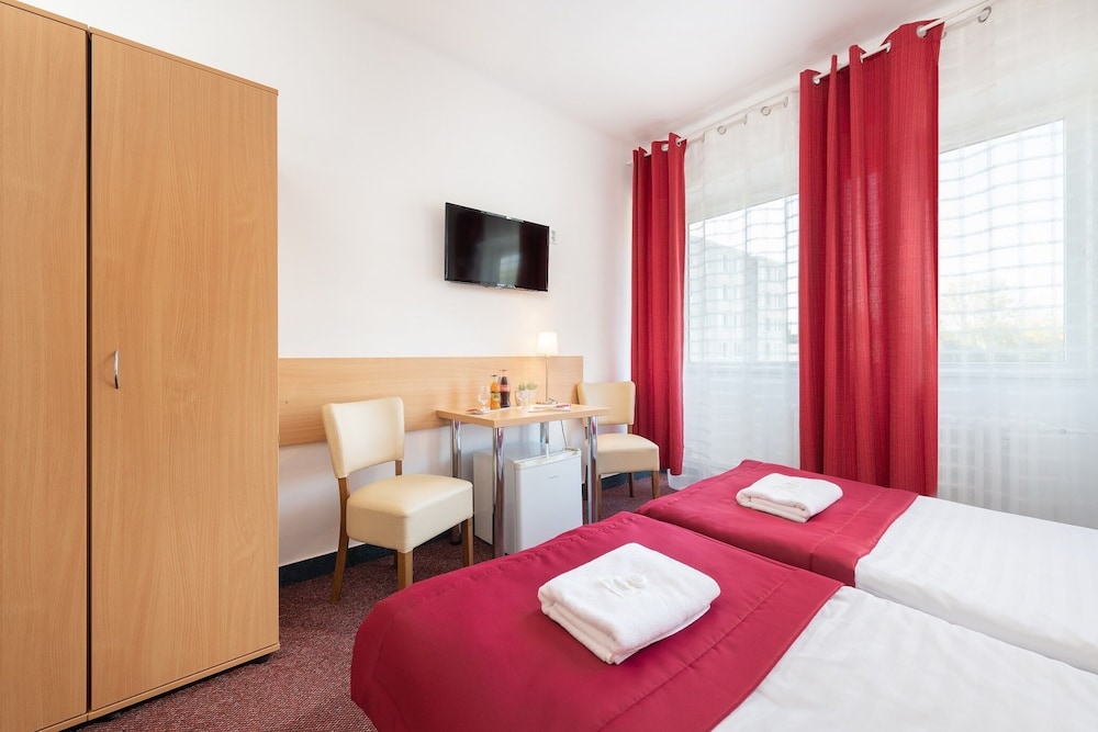 Hotel Plus — Bratislava — photo 5