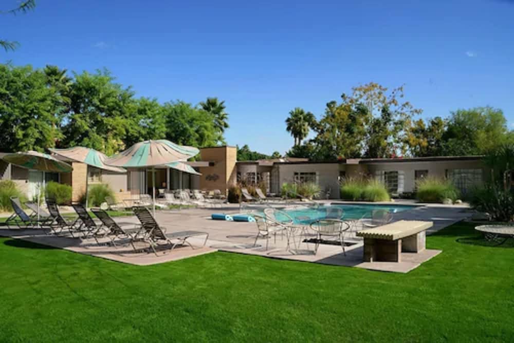The Hideaway 21 and Over a Town and Desert Boutique Hotel - featured photo