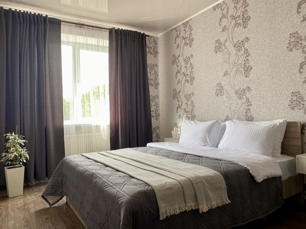 Tryokhkomnatnaya Flat 21041733 — Yessentukskaya