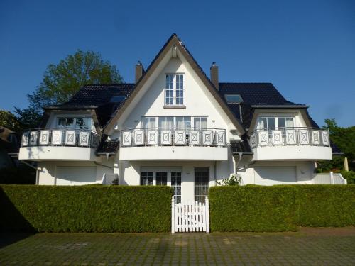 Stoertebeker Str_ 13 Wohnung 3 — 4-Star Luxury Hotel in Zingst, Germany