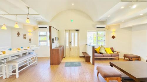 Hale Luana in Unknown City, Japan