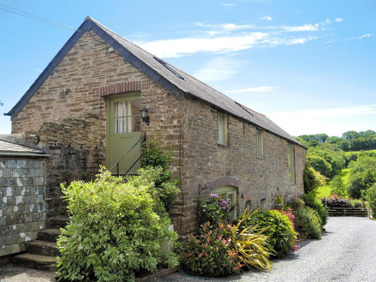 Meadow Mews - last minute hotel in Kingsbridge