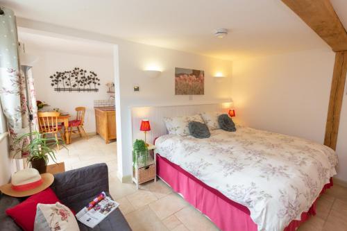 Smallicombe Farm — 4-Star Luxury Hotel in Colyton, United Kingdom