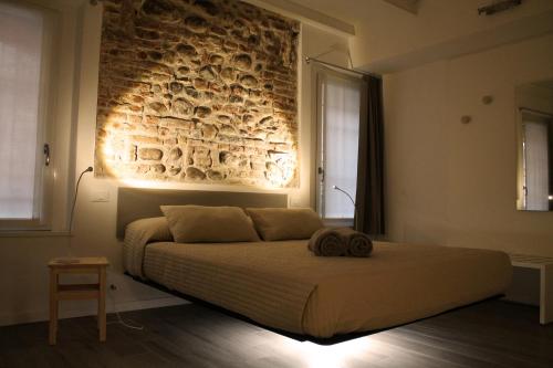 Intero Appartamento La Barcaccia — 4-Star Luxury Hotel in Verona, Italy