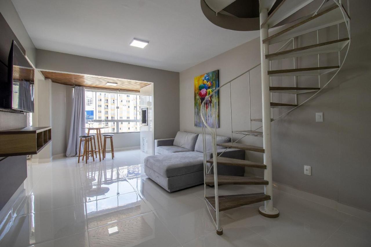 CB62 Duplex 4 Dorm Climatizados Churrasqueira