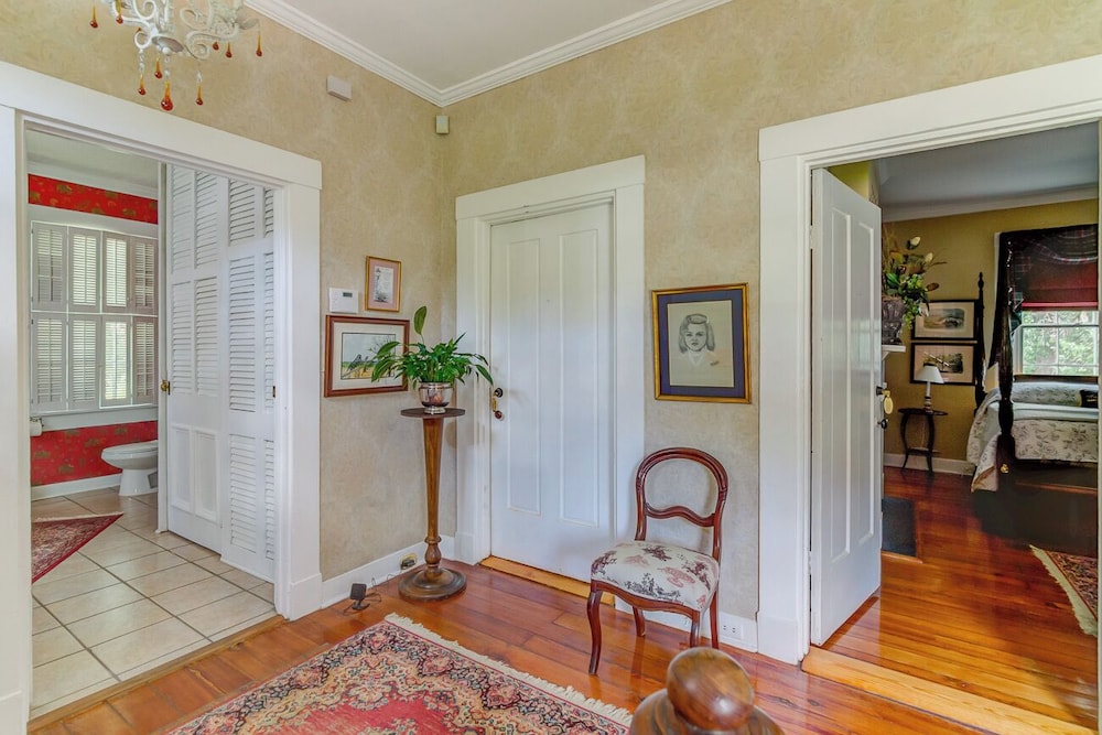 Steele Cottage - photo 11