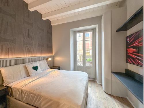 Canonica Suite 72 10 min da Parco Sempione — 4-Star Luxury Hotel in Milan, Italy