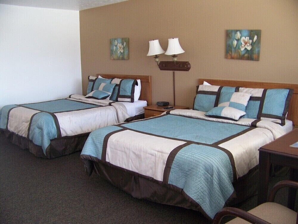 Raine Motel - photo 9