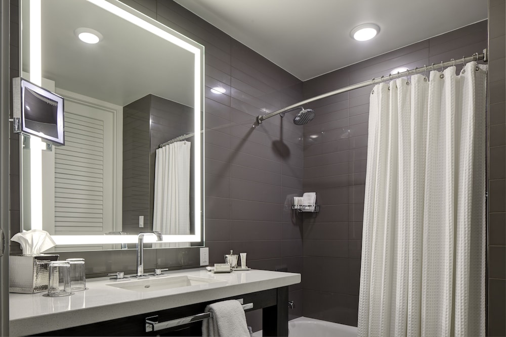 Archer Hotel Austin at the Domain - photo 43