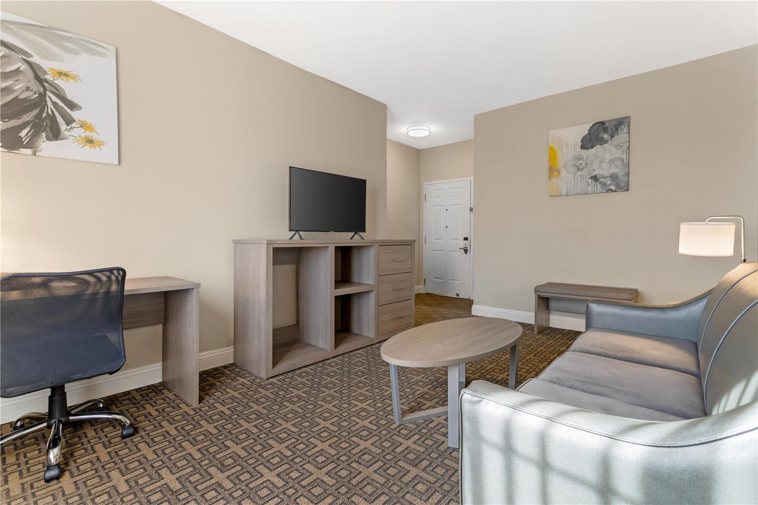 Best Western Kettleman City Inn & Suites - photo 34