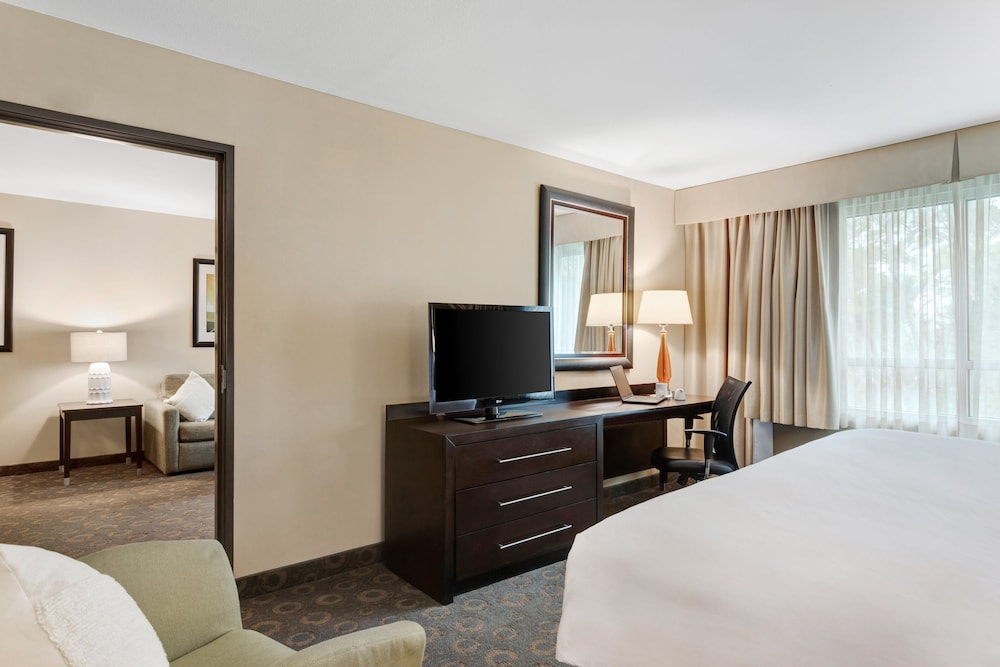 Crowne Plaza Houston Galleria Area by IHG - photo 54