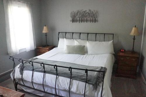 The Frogtown Inn - photo 51