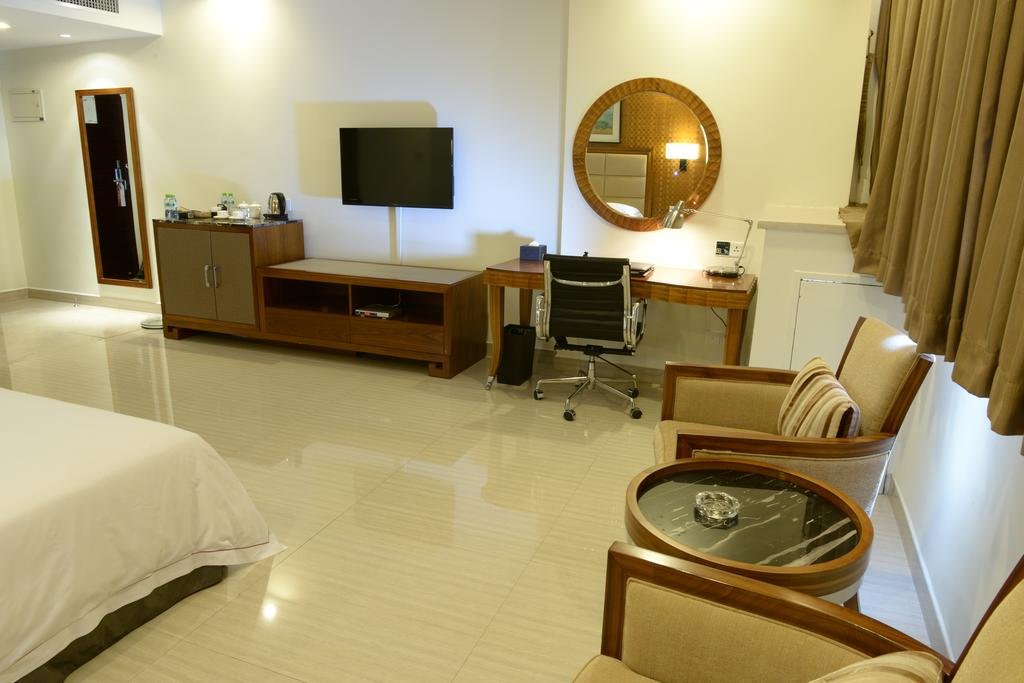 Country Garden Xiaocheng Zhichun Holiday Hotel in Lincheng, People's Republic of China